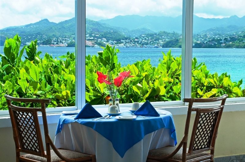 Flamboyant Hotel & Villas セントジョージズ レストラン 写真